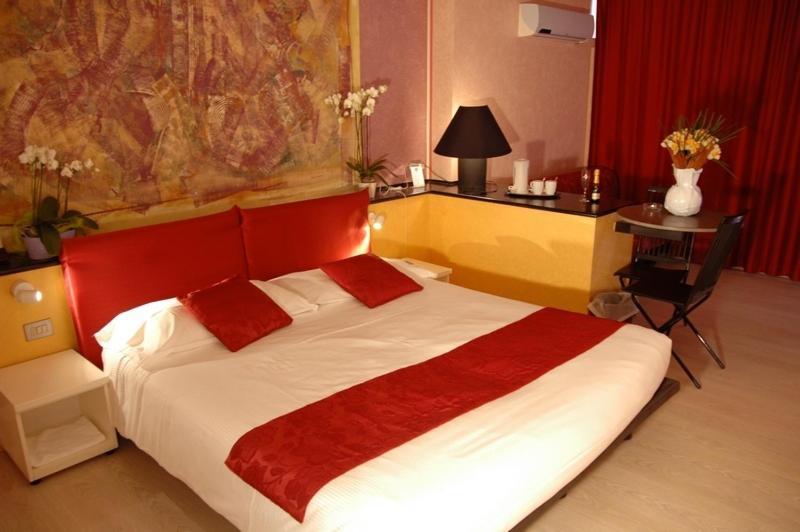 Conca Azzurra Wellness & Beauty Hotel Ranco Eksteriør billede